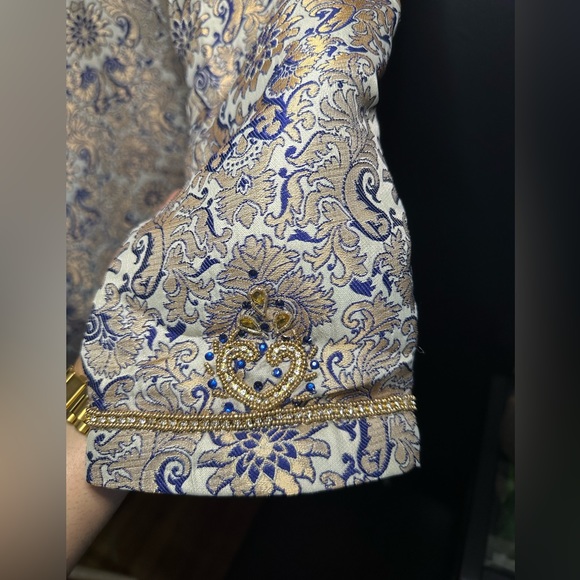 Men’s Kurta Tunic Top with pant with beading and embroidery - Picture 13 of 15